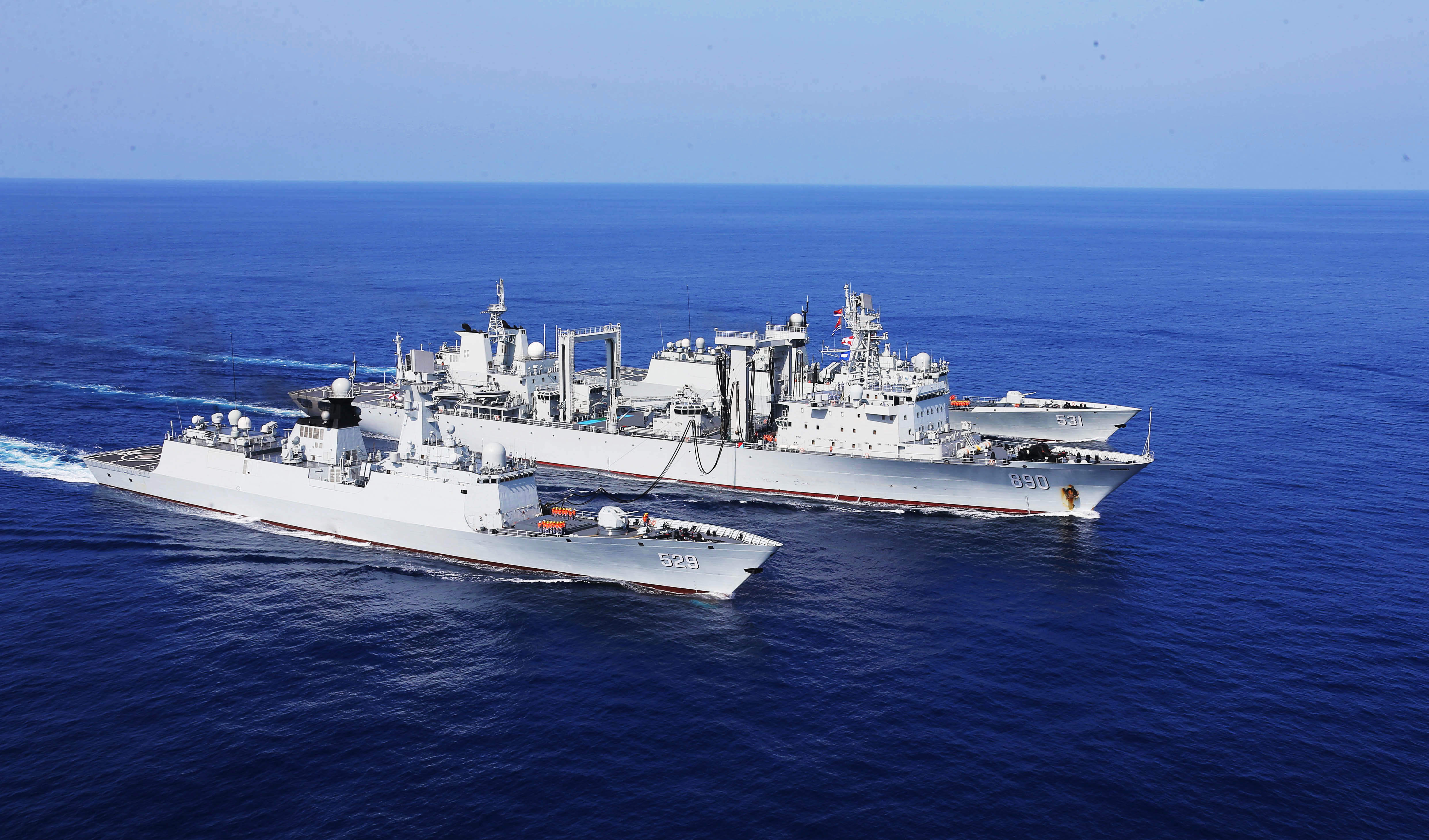 為你護航——寫在中國海軍赴亞丁灣、索馬里海域護航15周年